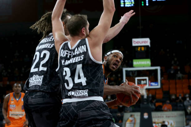 头纷纷聚焦 头纷纷聚焦