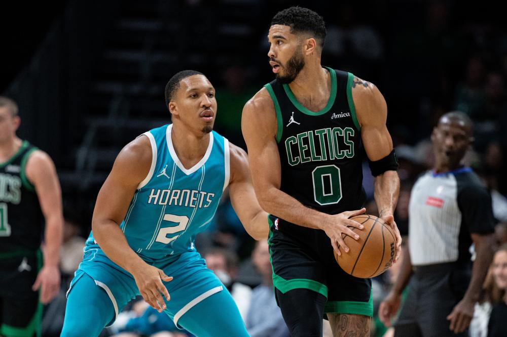 在最近的女 在最近的女